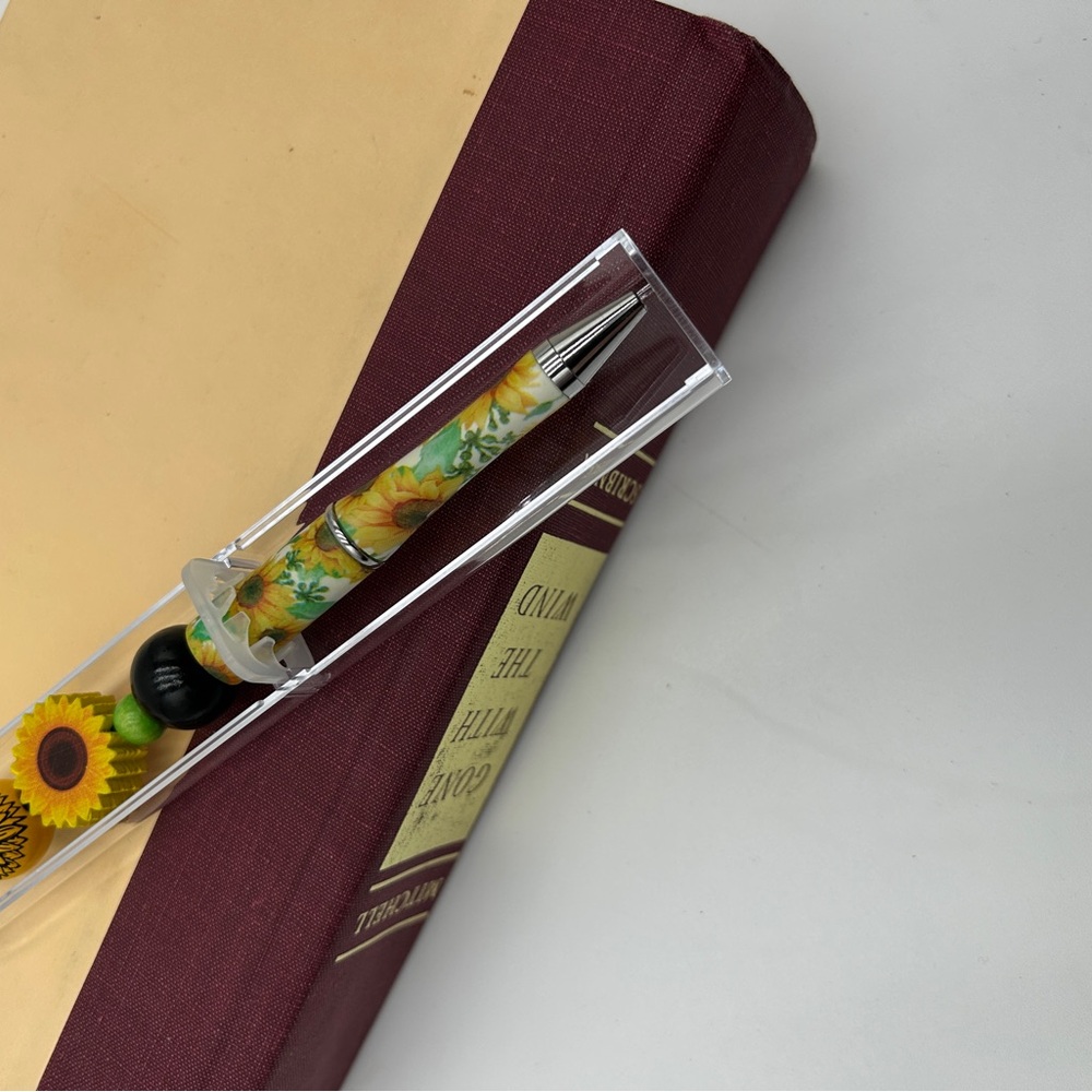 Floral Patterned Pen with Sunflower Design in acrylic case